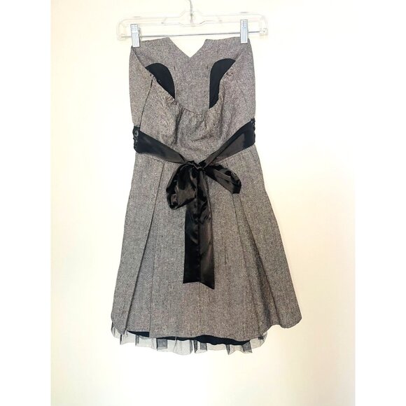 Charlotte Russe Small Gray Wool Blend Dress With Lace Waist & Satin Tie - Picture 2 of 5